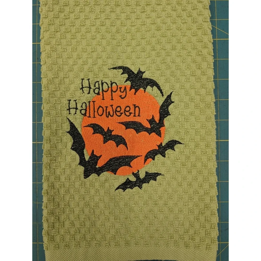 Happy Halloween Kitchen Bath Bar Tea Hand Towel, Great Gift!